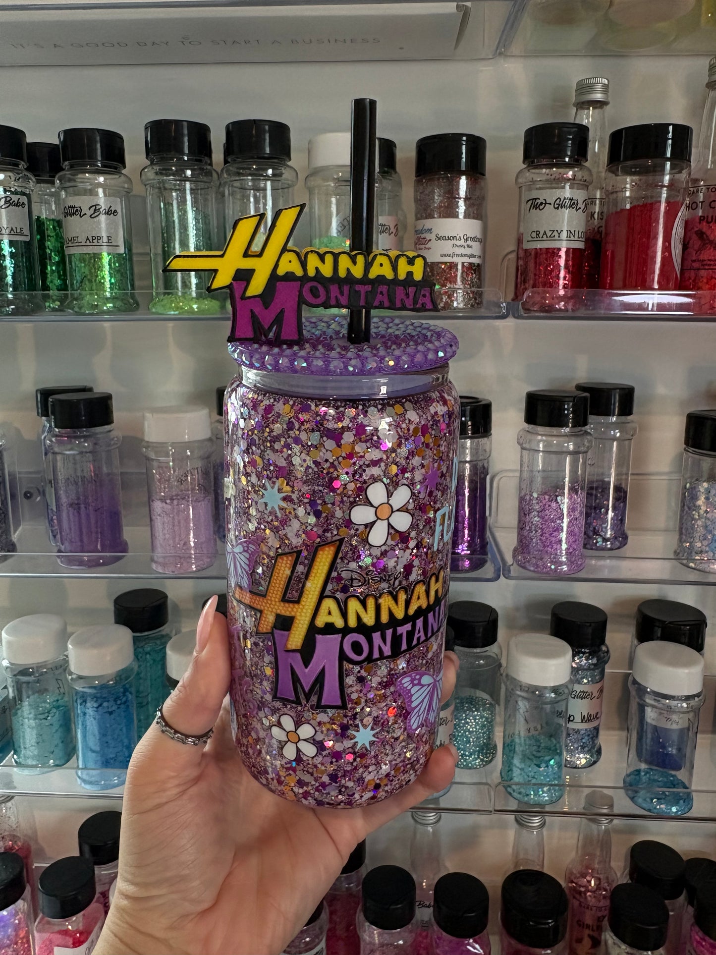 Hannah 16 oz Glass w/ Straw Topper