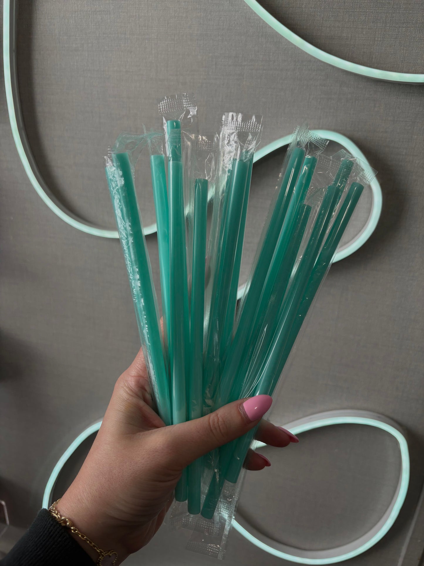 Colored Straws 16oz