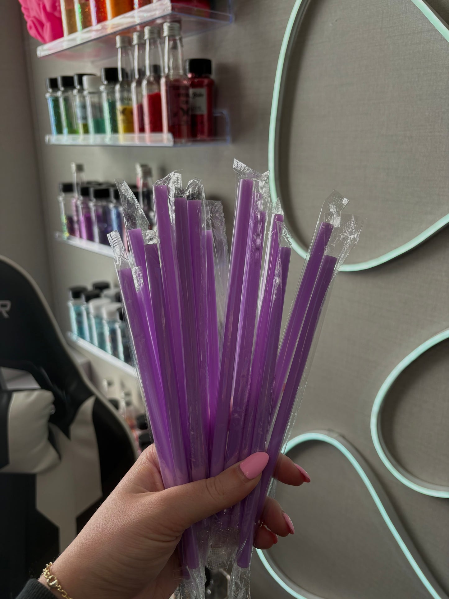 Colored Straws 16oz
